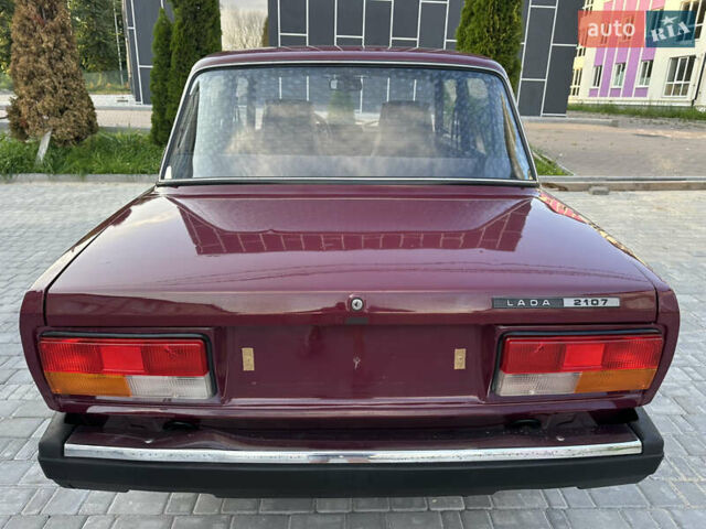 ВАЗ 2107 2004 в Виннице на Automoto.ua Красный ВАЗ 2107, объемом двигателя 1.5 л и пробегом 77 тыс. км за 2450 $, фото 42 на Automoto.ua