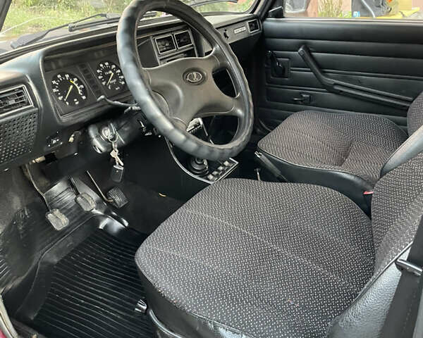 Красный ВАЗ 2107, объемом двигателя 1.45 л и пробегом 94 тыс. км за 1550 $, фото 31 на Automoto.ua