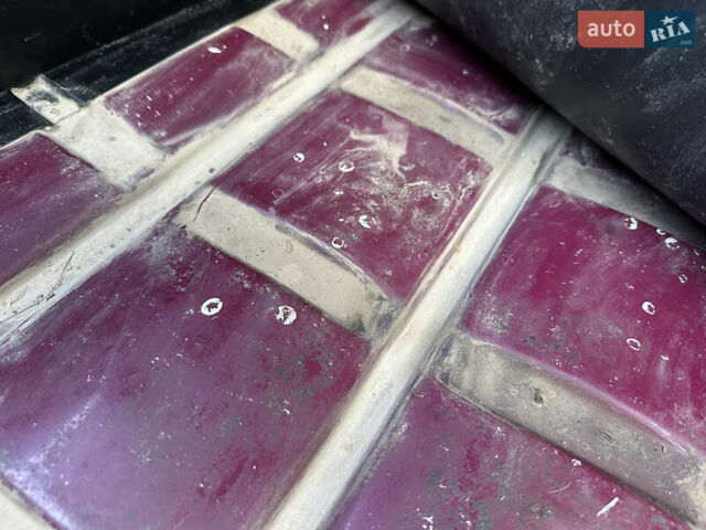ВАЗ 2107 2004 в Виннице на Automoto.ua Красный ВАЗ 2107, объемом двигателя 1.5 л и пробегом 77 тыс. км за 2450 $, фото 80 на Automoto.ua