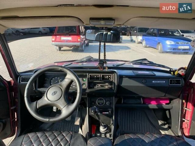 Красный ВАЗ 2107, объемом двигателя 1.5 л и пробегом 90 тыс. км за 2000 $, фото 11 на Automoto.ua