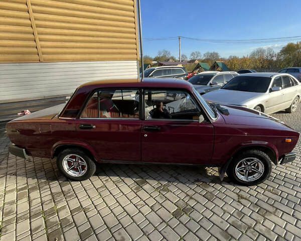 ВАЗ 2107 2004 у Хотине на Automoto.ua Червоний ВАЗ 2107, об'ємом двигуна 1.5 л та пробігом 30 тис. км за 1300 $, фото 19 на Automoto.ua