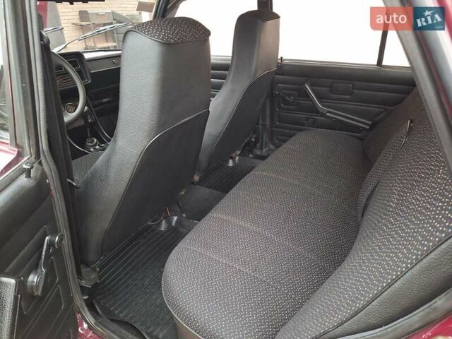 Червоний ВАЗ 2107, об'ємом двигуна 1.5 л та пробігом 28 тис. км за 2999 $, фото 8 на Automoto.ua