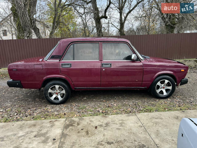 Красный ВАЗ 2107, объемом двигателя 1.5 л и пробегом 90 тыс. км за 1100 $, фото 9 на Automoto.ua