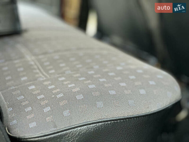 ВАЗ 2107 2004 в Виннице на Automoto.ua Красный ВАЗ 2107, объемом двигателя 1.5 л и пробегом 77 тыс. км за 2450 $, фото 66 на Automoto.ua