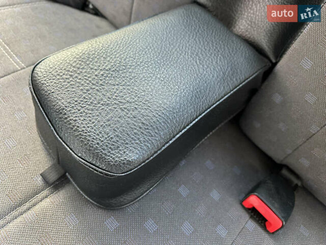 Красный ВАЗ 2107, объемом двигателя 1.5 л и пробегом 77 тыс. км за 2600 $, фото 58 на Automoto.ua