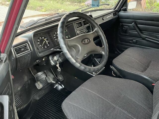 Червоний ВАЗ 2107, об'ємом двигуна 1.5 л та пробігом 94 тис. км за 1650 $, фото 11 на Automoto.ua