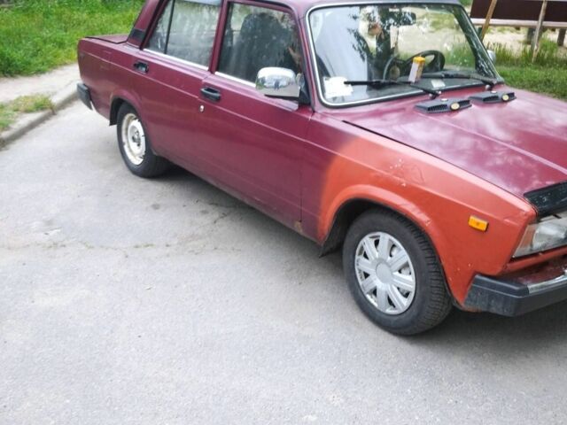 Красный ВАЗ 2107, объемом двигателя 0 л и пробегом 5 тыс. км за 850 $, фото 1 на Automoto.ua