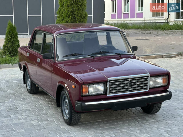 ВАЗ 2107 2004 в Виннице на Automoto.ua Красный ВАЗ 2107, объемом двигателя 1.5 л и пробегом 77 тыс. км за 2450 $, фото 13 на Automoto.ua