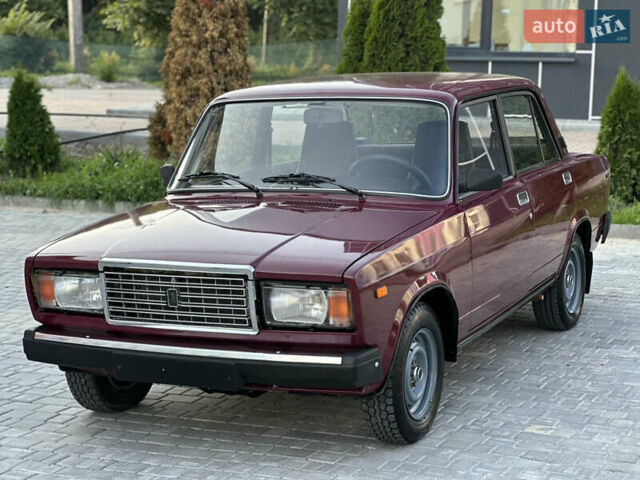 Красный ВАЗ 2107, объемом двигателя 1.5 л и пробегом 77 тыс. км за 2600 $, фото 2 на Automoto.ua