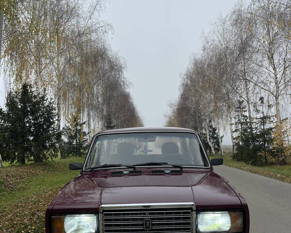 Червоний ВАЗ 2107, об'ємом двигуна 1.5 л та пробігом 31 тис. км за 2000 $, фото 3 на Automoto.ua