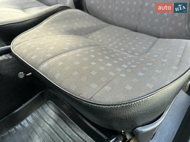 Красный ВАЗ 2107, объемом двигателя 1.5 л и пробегом 77 тыс. км за 2600 $, фото 52 на Automoto.ua