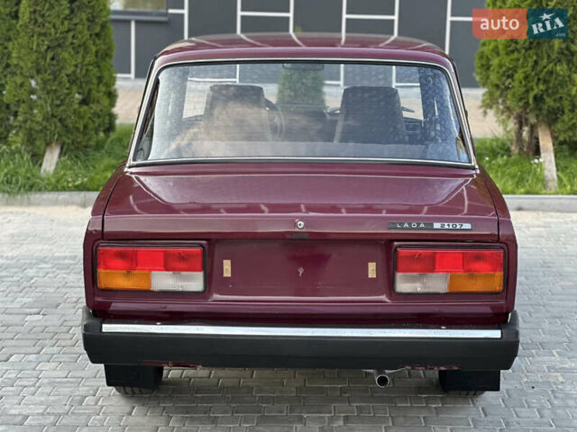 ВАЗ 2107 2004 в Виннице на Automoto.ua Красный ВАЗ 2107, объемом двигателя 1.5 л и пробегом 77 тыс. км за 2450 $, фото 30 на Automoto.ua