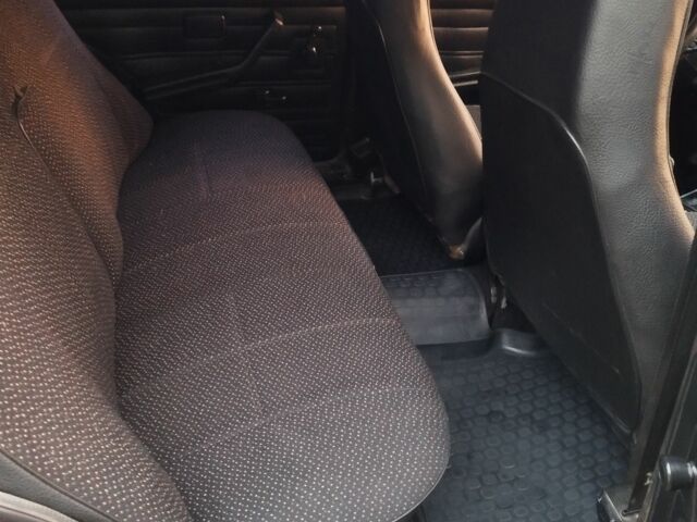 Красный ВАЗ 2107, объемом двигателя 1.5 л и пробегом 131 тыс. км за 1750 $, фото 5 на Automoto.ua