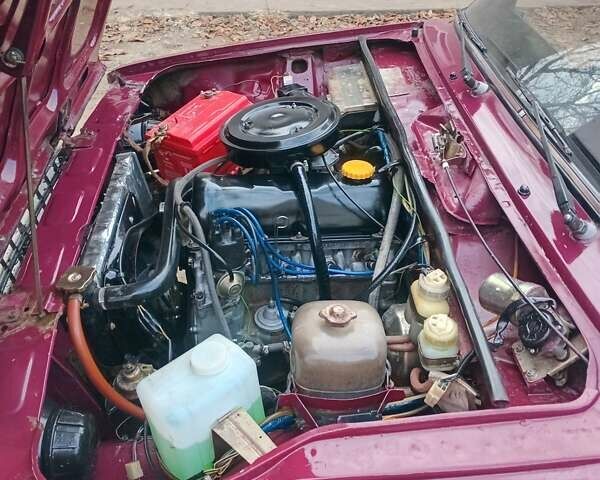 Красный ВАЗ 2107, объемом двигателя 1.45 л и пробегом 50 тыс. км за 1200 $, фото 4 на Automoto.ua