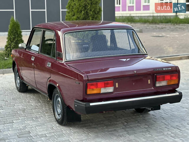 Красный ВАЗ 2107, объемом двигателя 1.5 л и пробегом 77 тыс. км за 2600 $, фото 35 на Automoto.ua