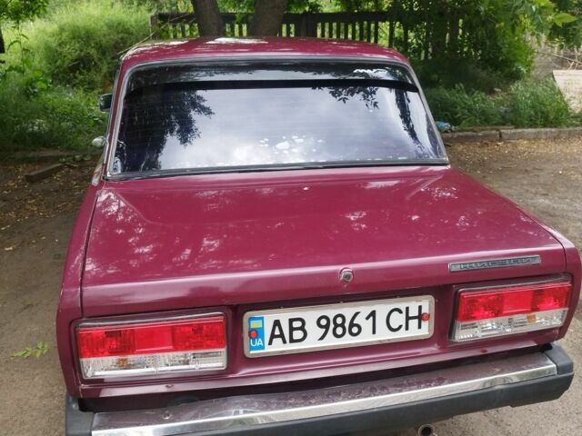Красный ВАЗ 2107, объемом двигателя 1.5 л и пробегом 131 тыс. км за 1750 $, фото 1 на Automoto.ua