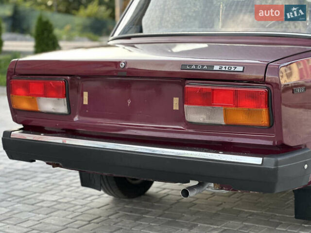 ВАЗ 2107 2004 в Виннице на Automoto.ua Красный ВАЗ 2107, объемом двигателя 1.5 л и пробегом 77 тыс. км за 2450 $, фото 40 на Automoto.ua