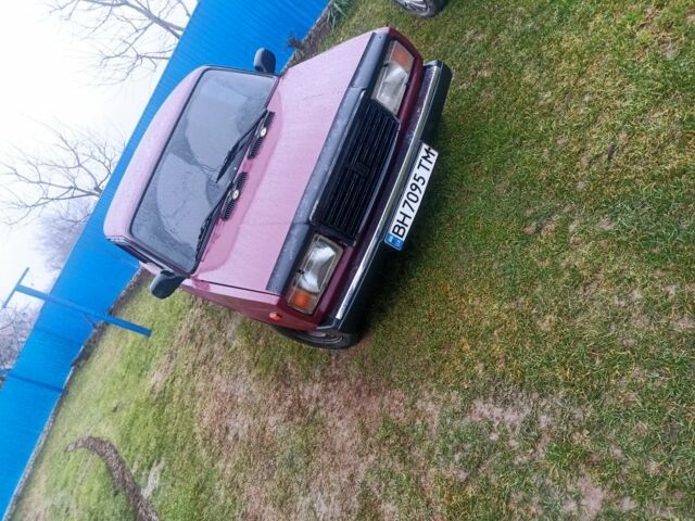 Червоний ВАЗ 2107, об'ємом двигуна 1.5 л та пробігом 1000 тис. км за 850 $, фото 1 на Automoto.ua