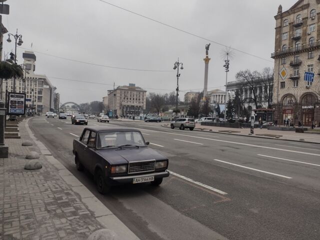 Красный ВАЗ 2107, объемом двигателя 0 л и пробегом 60 тыс. км за 680 $, фото 1 на Automoto.ua