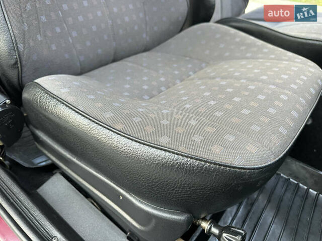 ВАЗ 2107 2004 в Виннице на Automoto.ua Красный ВАЗ 2107, объемом двигателя 1.5 л и пробегом 77 тыс. км за 2450 $, фото 63 на Automoto.ua