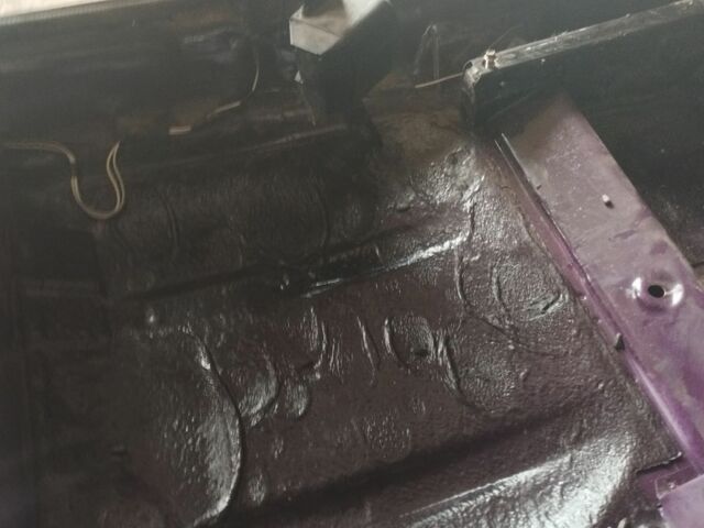 Червоний ВАЗ 2107, об'ємом двигуна 0 л та пробігом 97 тис. км за 1550 $, фото 6 на Automoto.ua