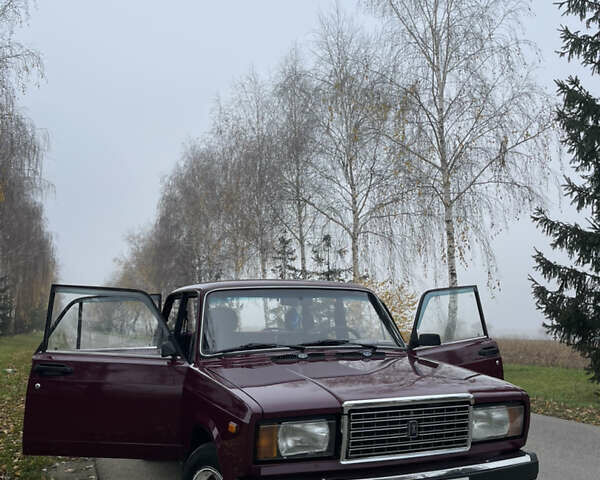 Червоний ВАЗ 2107, об'ємом двигуна 1.5 л та пробігом 31 тис. км за 2000 $, фото 18 на Automoto.ua