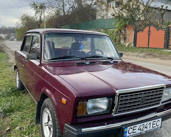 ВАЗ 2107 2004 у Хотине на Automoto.ua Червоний ВАЗ 2107, об'ємом двигуна 1.5 л та пробігом 30 тис. км за 1300 $, фото 9 на Automoto.ua