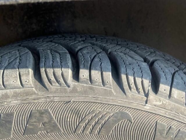 Красный ВАЗ 2107, объемом двигателя 1.5 л и пробегом 97 тыс. км за 850 $, фото 7 на Automoto.ua