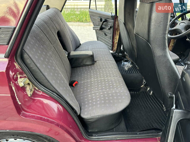 Красный ВАЗ 2107, объемом двигателя 1.5 л и пробегом 77 тыс. км за 2600 $, фото 64 на Automoto.ua