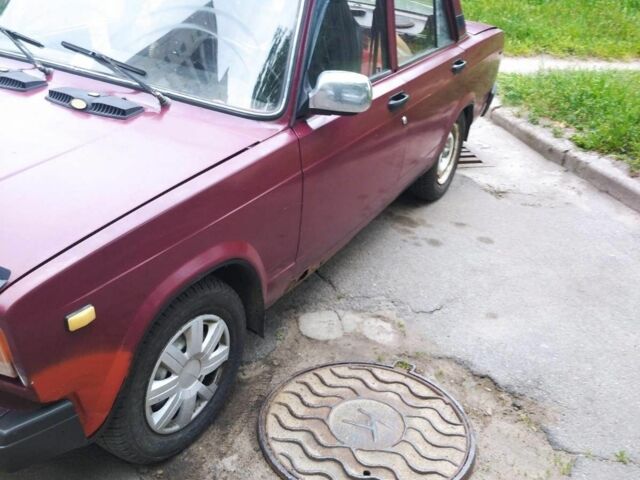 Красный ВАЗ 2107, объемом двигателя 0 л и пробегом 5 тыс. км за 850 $, фото 3 на Automoto.ua
