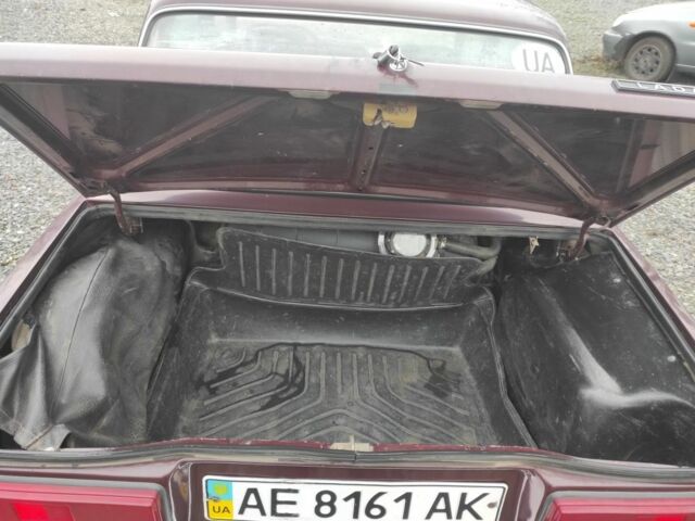 Красный ВАЗ 2107, объемом двигателя 1.5 л и пробегом 118 тыс. км за 1300 $, фото 5 на Automoto.ua