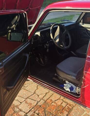 Красный ВАЗ 2107, объемом двигателя 1.45 л и пробегом 140 тыс. км за 2750 $, фото 41 на Automoto.ua