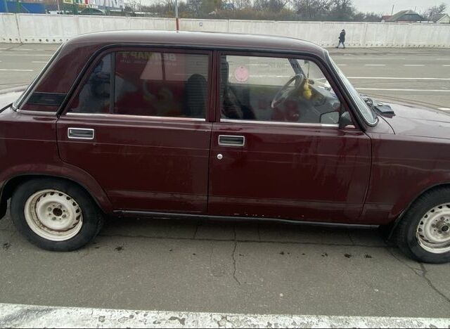 Червоний ВАЗ 2107, об'ємом двигуна 1.7 л та пробігом 2 тис. км за 800 $, фото 2 на Automoto.ua
