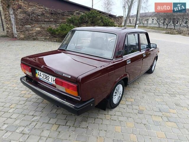 Красный ВАЗ 2107, объемом двигателя 1.5 л и пробегом 77 тыс. км за 2350 $, фото 17 на Automoto.ua