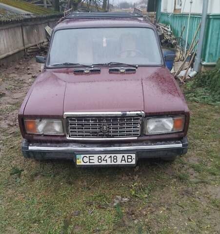 Красный ВАЗ 2107, объемом двигателя 1.5 л и пробегом 100 тыс. км за 550 $, фото 1 на Automoto.ua