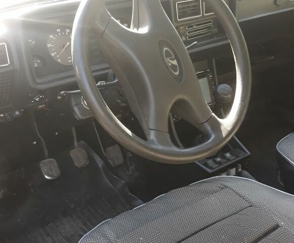 Красный ВАЗ 2107, объемом двигателя 1.5 л и пробегом 1 тыс. км за 1000 $, фото 5 на Automoto.ua