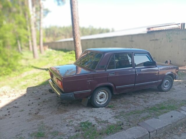 Красный ВАЗ 2107, объемом двигателя 0 л и пробегом 250 тыс. км за 1400 $, фото 2 на Automoto.ua