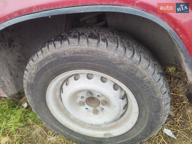 Червоний ВАЗ 2107, об'ємом двигуна 0 л та пробігом 40 тис. км за 599 $, фото 9 на Automoto.ua