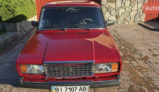 Красный ВАЗ 2107, объемом двигателя 1.45 л и пробегом 140 тыс. км за 2750 $, фото 5 на Automoto.ua