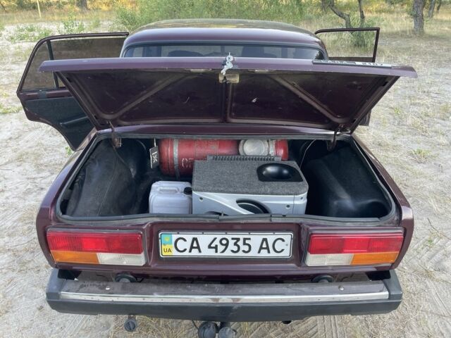 Красный ВАЗ 2107, объемом двигателя 0 л и пробегом 136 тыс. км за 1700 $, фото 6 на Automoto.ua