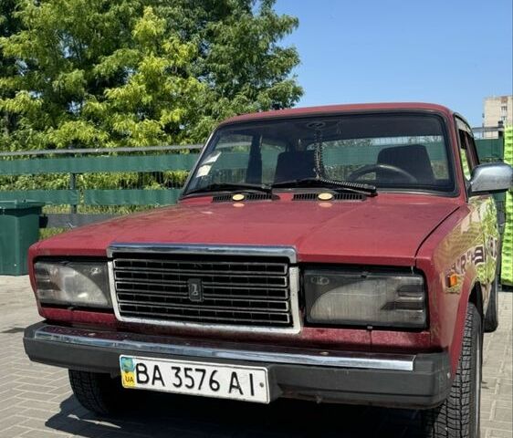 Червоний ВАЗ 2107, об'ємом двигуна 0 л та пробігом 200 тис. км за 900 $, фото 1 на Automoto.ua
