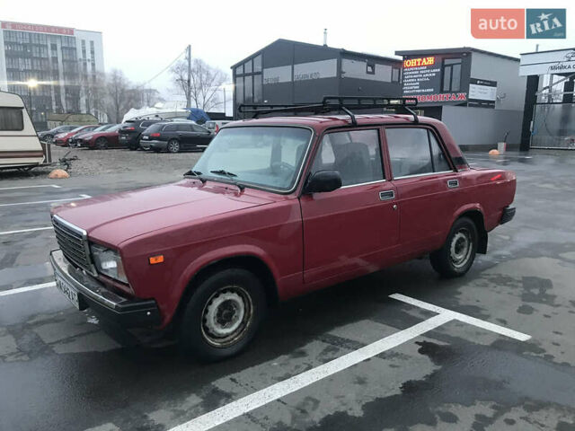 ВАЗ 2107 2005 в Киеве на Automoto.ua Красный ВАЗ 2107, объемом двигателя 1.5 л и пробегом 113 тыс. км за 1950 $, фото 2 на Automoto.ua