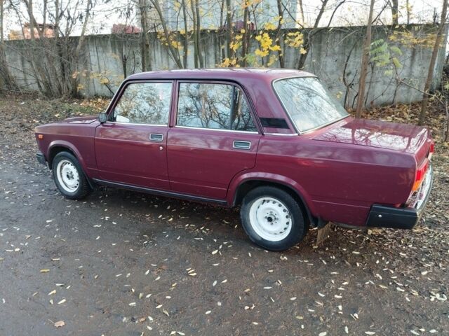 Червоний ВАЗ 2107, об'ємом двигуна 0 л та пробігом 27 тис. км за 2000 $, фото 3 на Automoto.ua