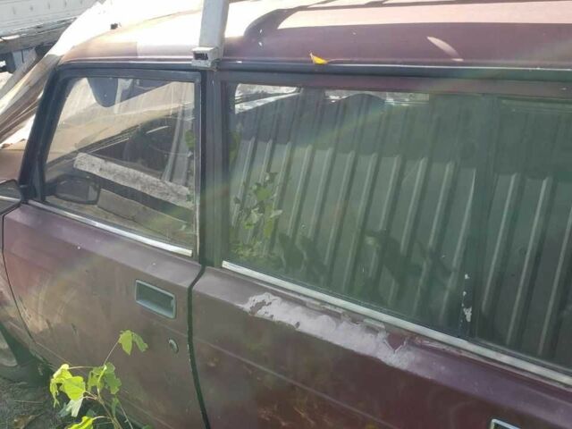 Красный ВАЗ 2107, объемом двигателя 0 л и пробегом 83 тыс. км за 500 $, фото 3 на Automoto.ua