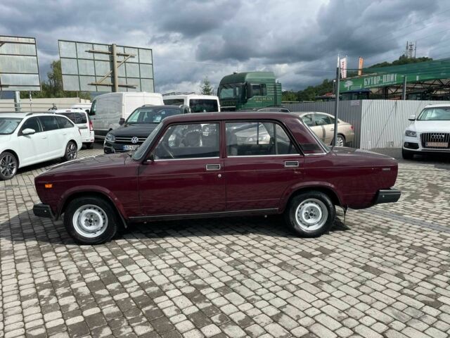 Красный ВАЗ 2107, объемом двигателя 1.5 л и пробегом 90 тыс. км за 2900 $, фото 2 на Automoto.ua