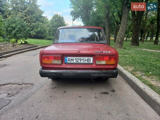 Красный ВАЗ 2107, объемом двигателя 1.45 л и пробегом 170 тыс. км за 1650 $, фото 2 на Automoto.ua