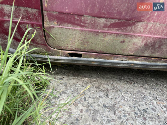 Красный ВАЗ 2107, объемом двигателя 1.5 л и пробегом 264 тыс. км за 300 $, фото 3 на Automoto.ua