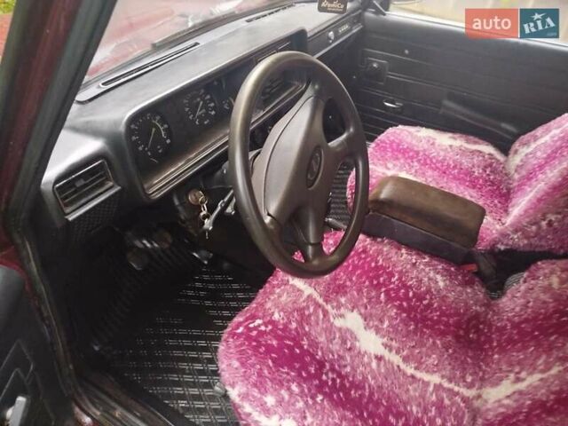 Червоний ВАЗ 2107, об'ємом двигуна 1.5 л та пробігом 200 тис. км за 591 $, фото 4 на Automoto.ua