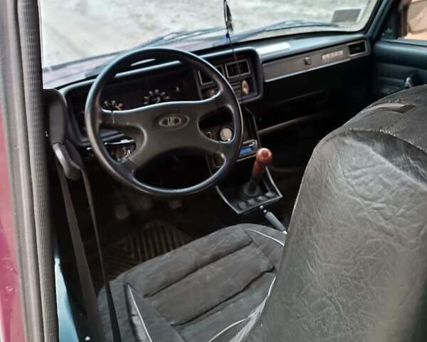 Красный ВАЗ 2107, объемом двигателя 0 л и пробегом 100 тыс. км за 1300 $, фото 11 на Automoto.ua