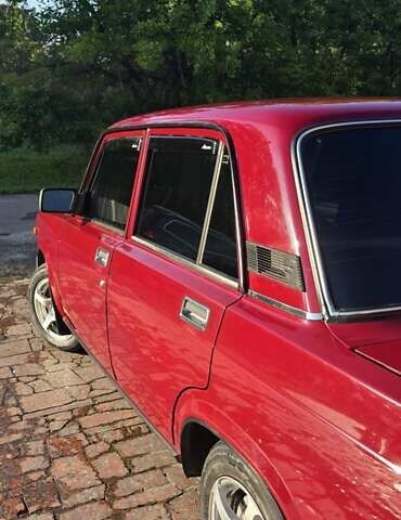 Красный ВАЗ 2107, объемом двигателя 1.45 л и пробегом 140 тыс. км за 2750 $, фото 9 на Automoto.ua